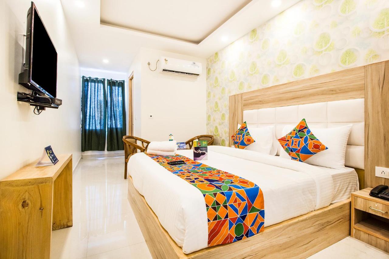 Fabhotel Modesty Delhi Airport Ню Делхи Екстериор снимка